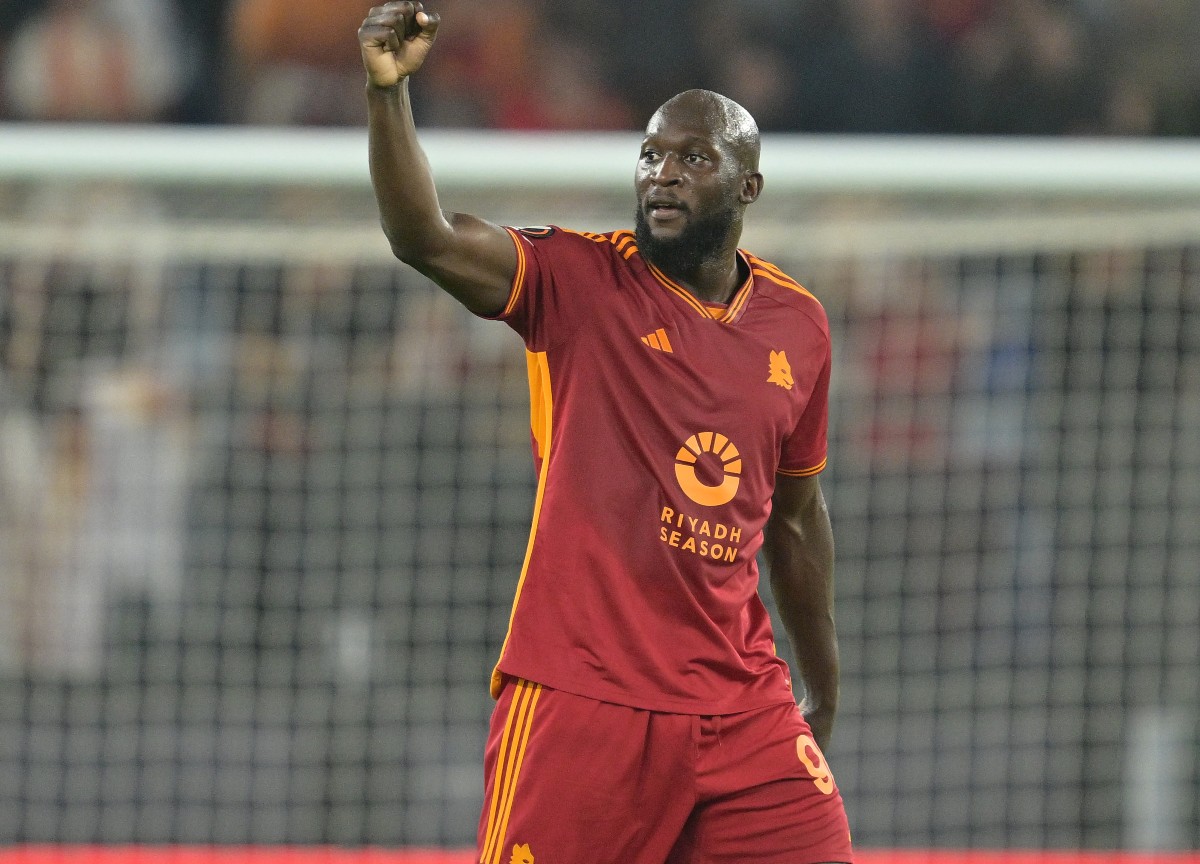 Lukaku atteso a San Siro con la maglia della Roma. Il ritorno sia senza fischi Lukaku atteso a San Siro con la maglia della Roma. Il ritorno sia senza fischi