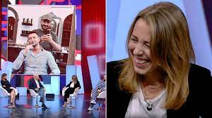 Giambruno, meglio con o senza ciuffo? Agnese Pini spiazza tutti. VIDEO