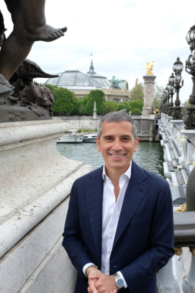 Successo degli italiani in Francia, il libro omaggio “Les Italiens” di Maltese