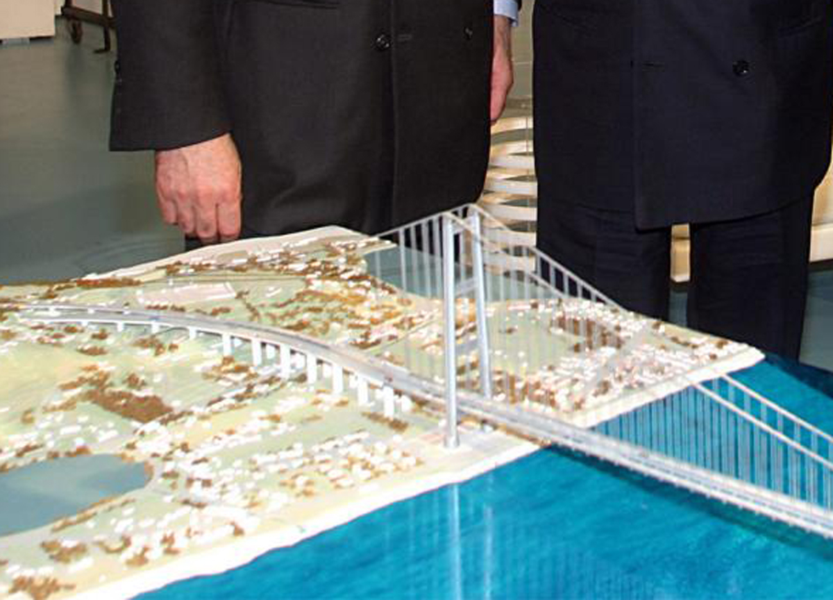 Ponte sullo Stretto, la previsione choc di Mario Tozzi: “Unirà due cimiteri” Ponte sullo Stretto, la previsione choc di Mario Tozzi: “Unirà due cimiteri”