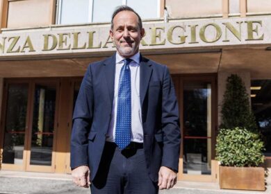 Meloni salva Rocca dal dissesto del bilancio: in Manovra milioni per il Lazio