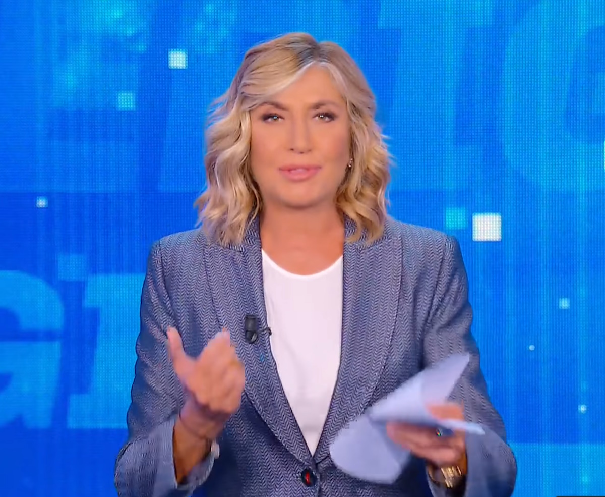 Ascolti tv, Merlino inizia male la settimana. Pomeriggio 5 scende sotto il 16% Ascolti tv, Merlino inizia male la settimana. Pomeriggio 5 scende sotto il 16%