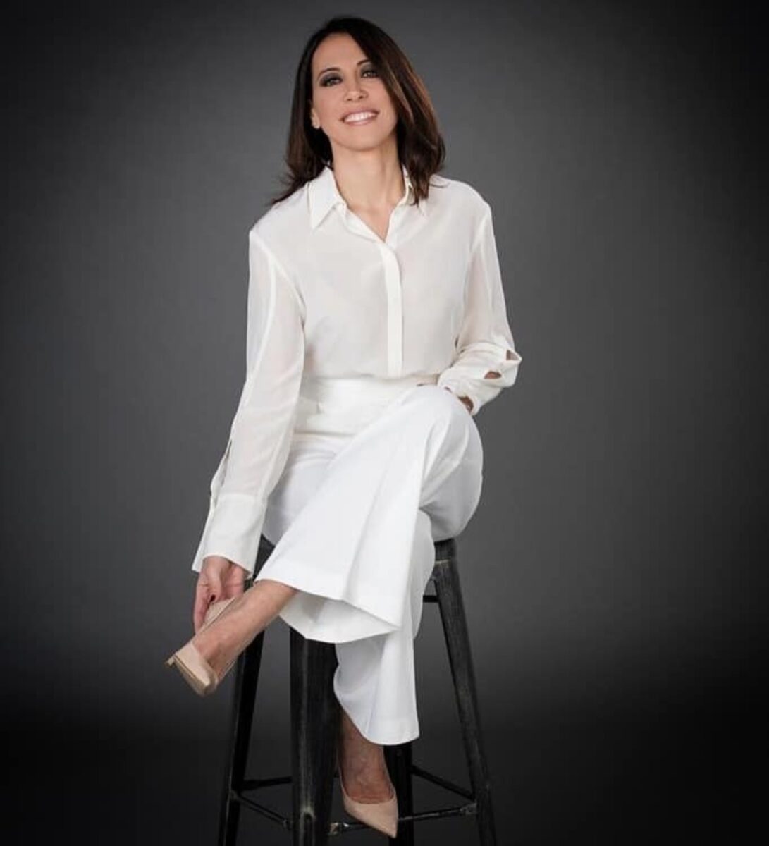 Avanti Popolo, colpaccio di De Girolamo per alzare gli ascolti. Ecco l’ospite Avanti Popolo, colpaccio di De Girolamo per alzare gli ascolti. Ecco l’ospite