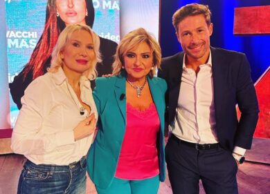 Ascolti tv, De Martino-Setta accendono la notte di Rai 2