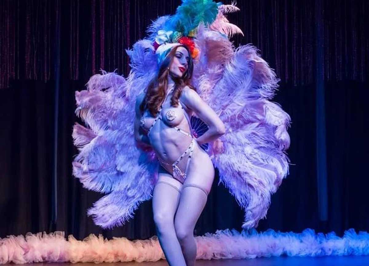 “Nel nome del popolo romano” domenica si sceglie l’imperatrice del Burlesque