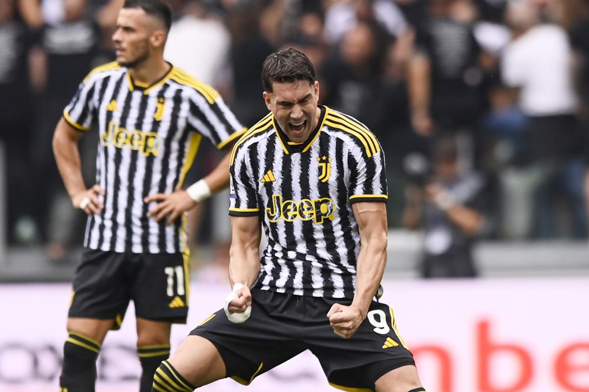 Juve ritira ricorso Calciopoli: rinuncia a richiesta di 433 mln. Ma chiede.. Juve ritira ricorso Calciopoli: rinuncia a richiesta di 433 mln. Ma chiede..