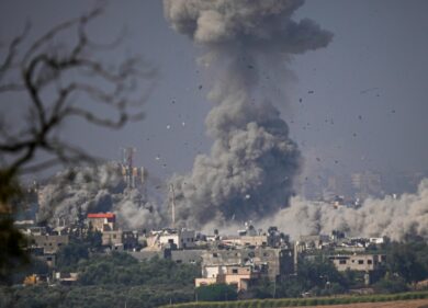 Gaza, bombe sui civili e violenza dilagante: umanità sull’orlo dello sterminio