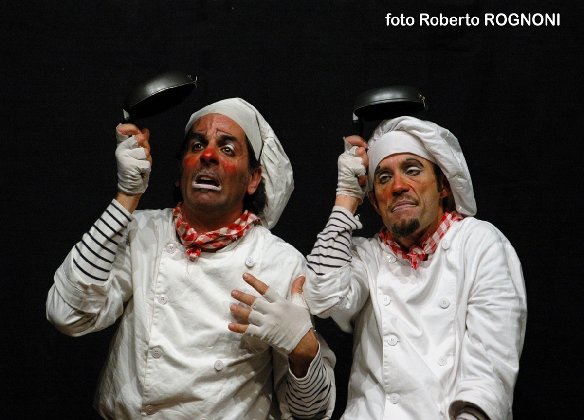 La nuova rassegna teatrale di Rosetum in collaborazione con Teatro Bandito La nuova rassegna teatrale di Rosetum in collaborazione con Teatro Bandito