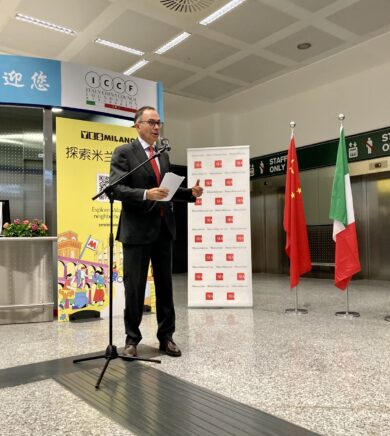 SEA, inaugurato il primo desk informativo riservato ai passeggeri cinesi