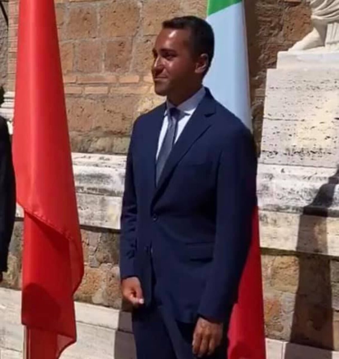 Scherzo telefonico a Meloni, la rete si scatena: ecco i meme più iconici-FOTO Scherzo telefonico a Meloni, la rete si scatena: ecco i meme più iconici-FOTO