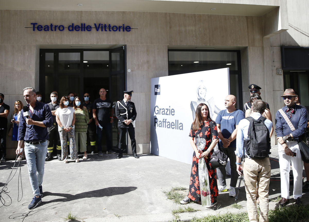 Rai in crisi e con la cassa vuota. In vendita lo storico Teatro delle Vittorie Rai in crisi e con la cassa vuota. In vendita lo storico Teatro delle Vittorie