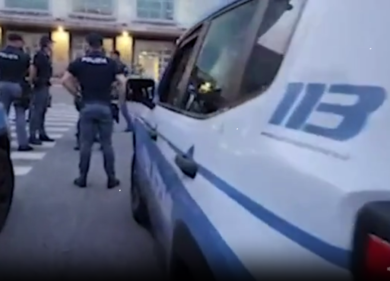 Non si ferma all’alt e provoca il panico: arrestato un ragazzo di 19 anni