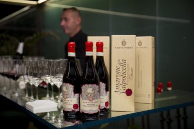 Amarone Valpolicella Classico Riserva 2015, un vino elegante e di personalità by Santa Sofia