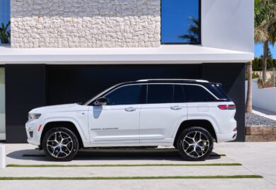 Jeep Grand Cherokee 4xe protagonista della Torino City Marathon