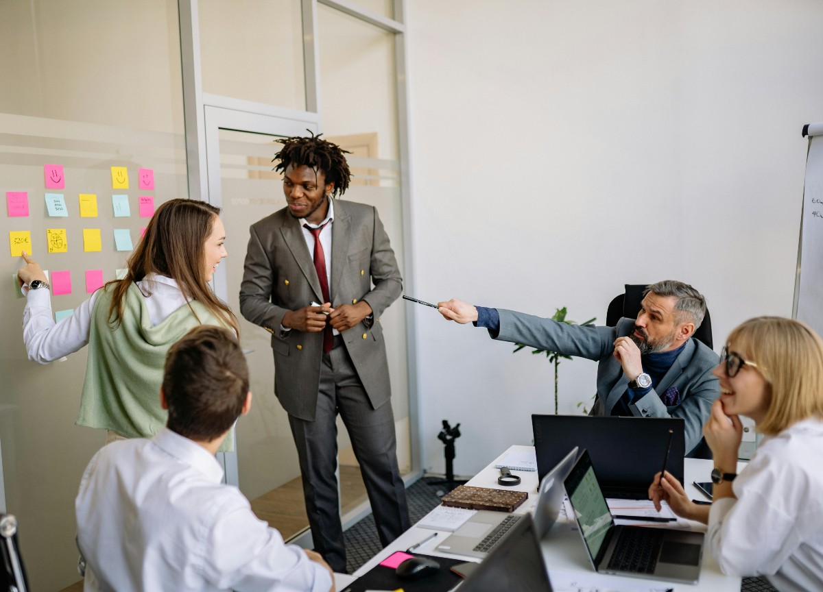 Marina Capizzi: “La gerarchia come la conosciamo è obsoleta e pericolosa” Marina Capizzi: “La gerarchia come la conosciamo è obsoleta e pericolosa”