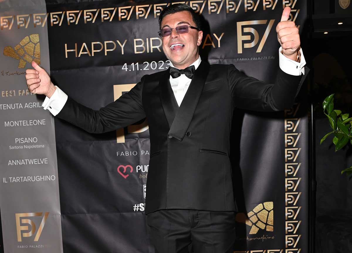 Generone romano caviale e champagne per la festa all’inflazione di Palazzi