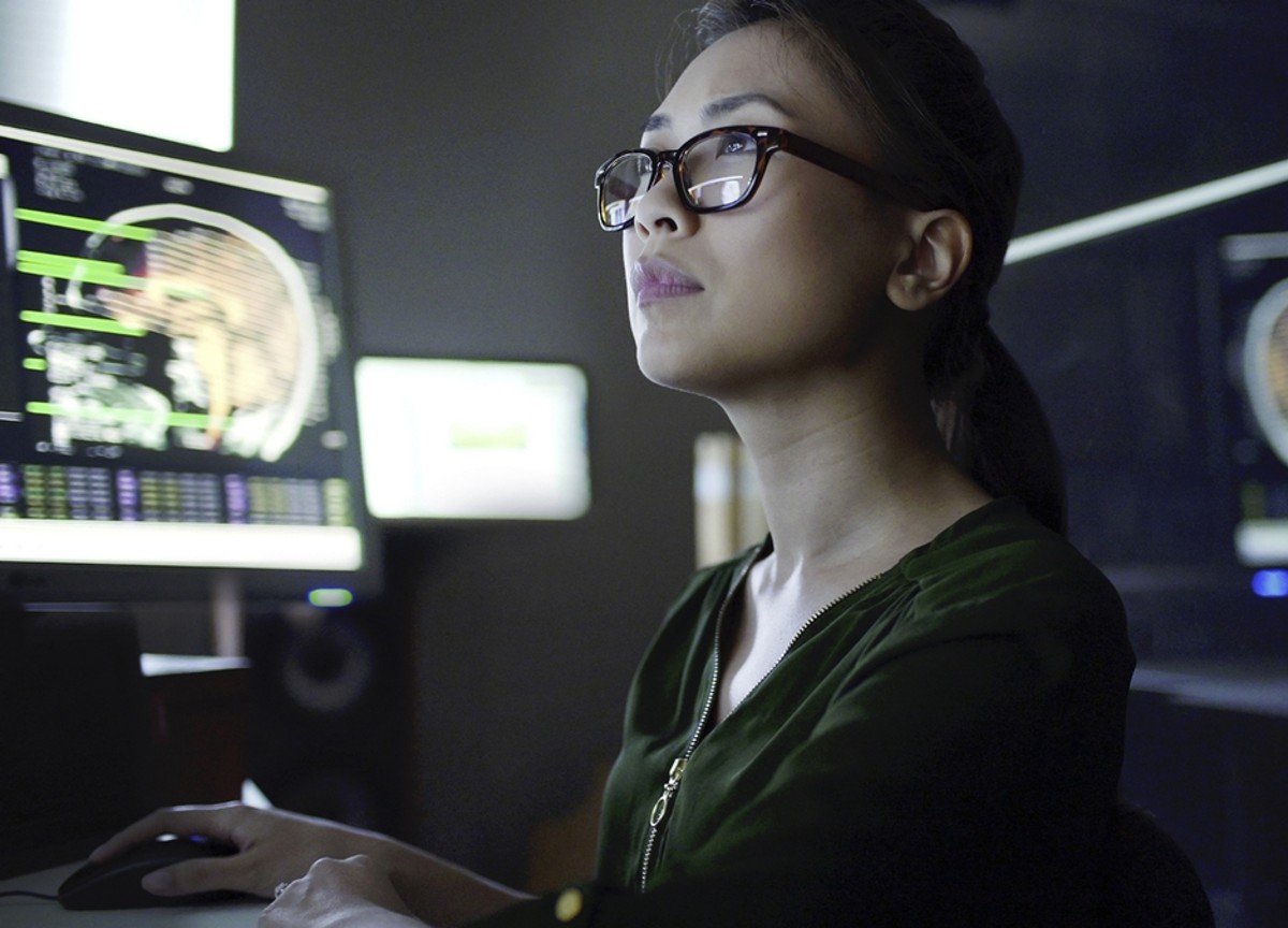 Intelligenza artificiale, lo tsunami: 300mila “colletti bianchi” senza lavoro Intelligenza artificiale, lo tsunami: 300mila “colletti bianchi” senza lavoro