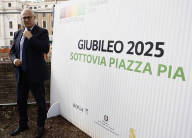 Caos cantieri a Roma, Gualtieri: “Sapevo che mi sarei preso le maledizioni”