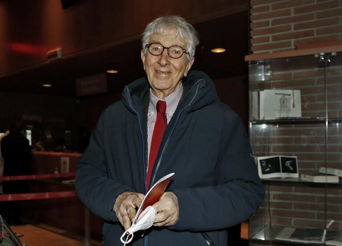Augias: “Governo di incompetenti. Non stanno demolendo i comunisti ma la Rai” Augias: “Governo di incompetenti. Non stanno demolendo i comunisti ma la Rai”