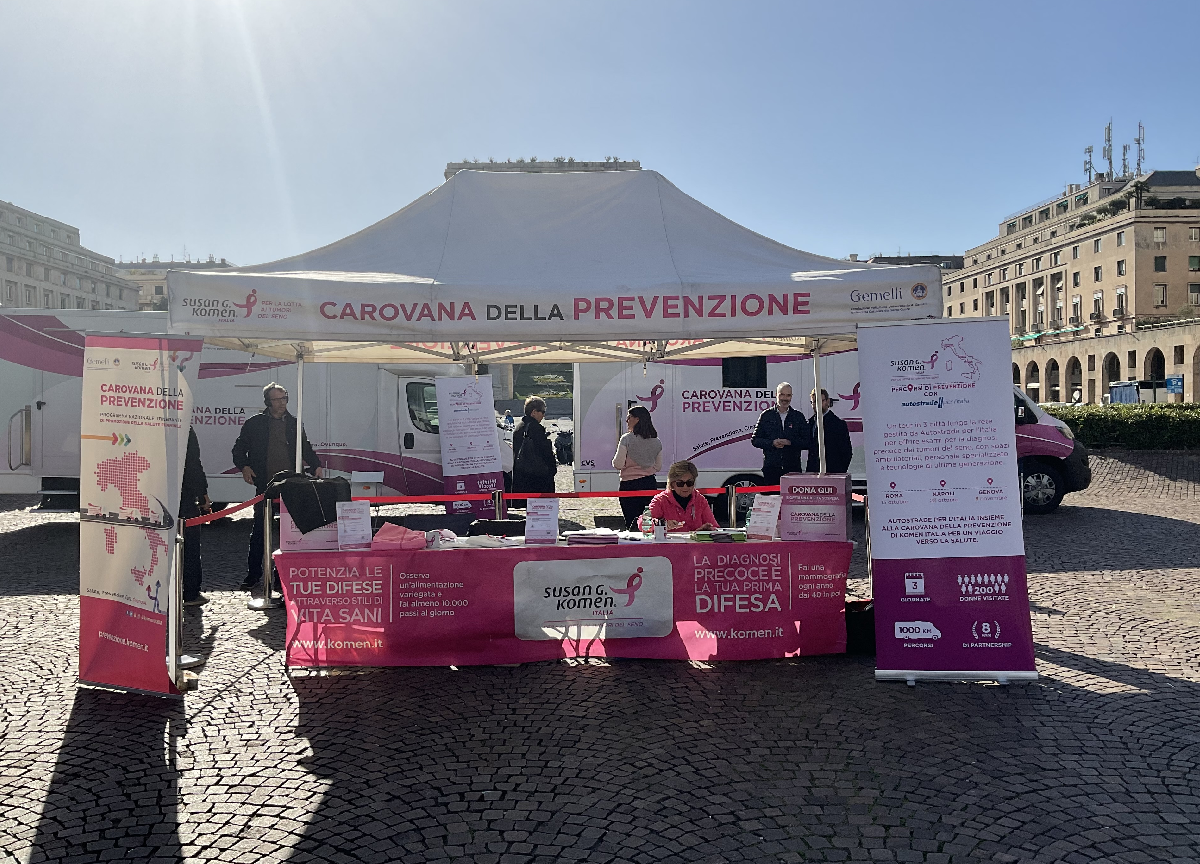 ASPI: la Carovana della Prevenzione di Komen Italia fa tappa a Genova ASPI: la Carovana della Prevenzione di Komen Italia fa tappa a Genova