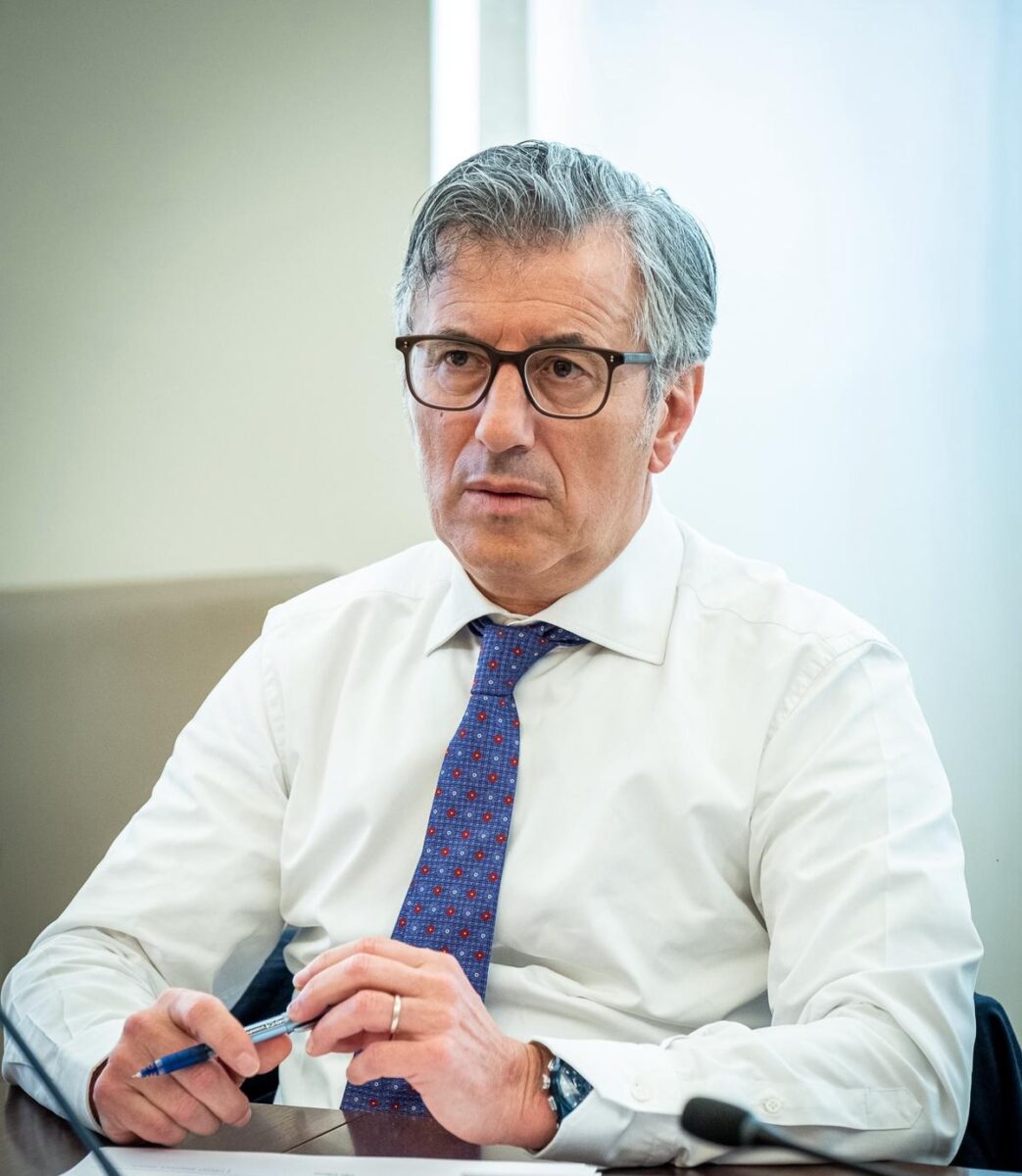 Credit Agricole, l’utile netto balza a 6,5mld nei primi nove mesi Credit Agricole, l’utile netto balza a 6,5mld nei primi nove mesi