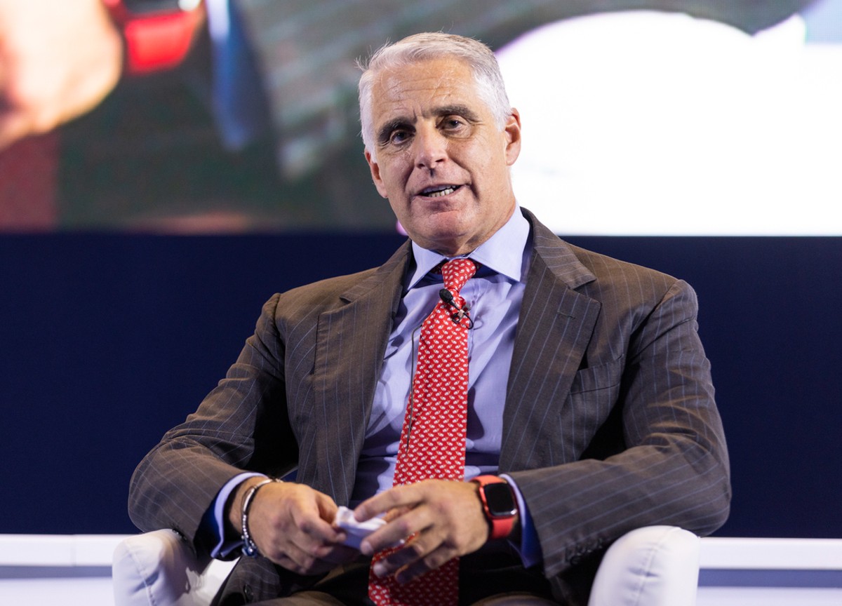 Orcel: “Ecco la filosofia sostenibile di Unicredit”. E sui nuovi bond… Orcel: “Ecco la filosofia sostenibile di Unicredit”. E sui nuovi bond…