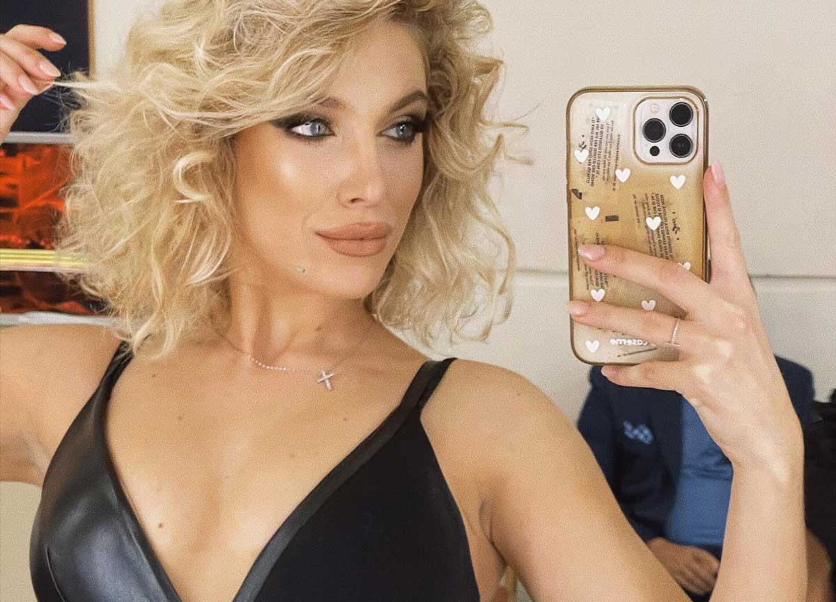 Lucrezia Lando, la Venere di Ballando con le Stelle vola a 100 mila follower