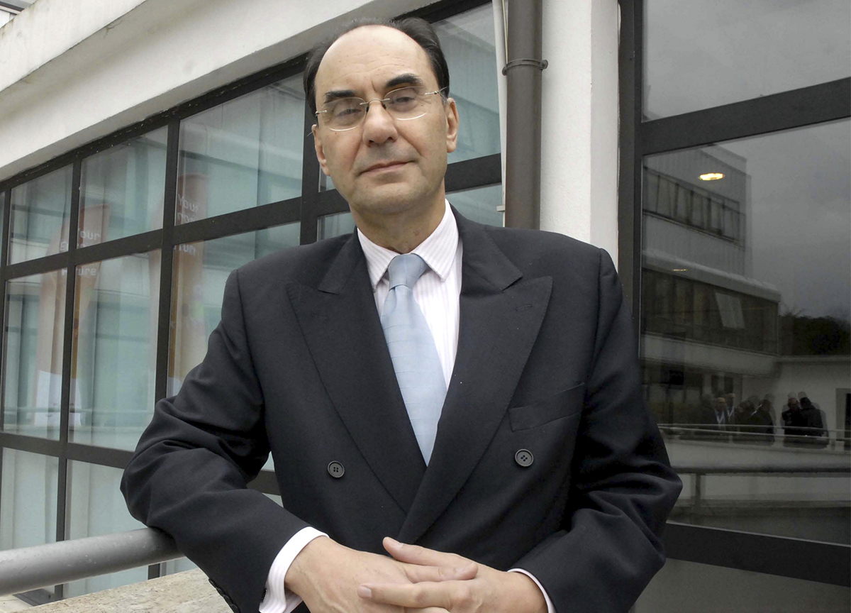 Spagna, attentato all’ex leader del Pp catalano: è gravissimo Spagna, attentato all’ex leader del Pp catalano: è gravissimo