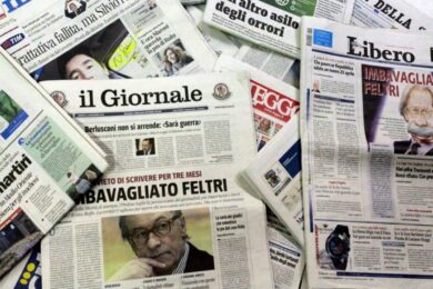 Quotidiani, il Corriere perde oltre 15 mila copie. Cala il Fatto Quotidiano