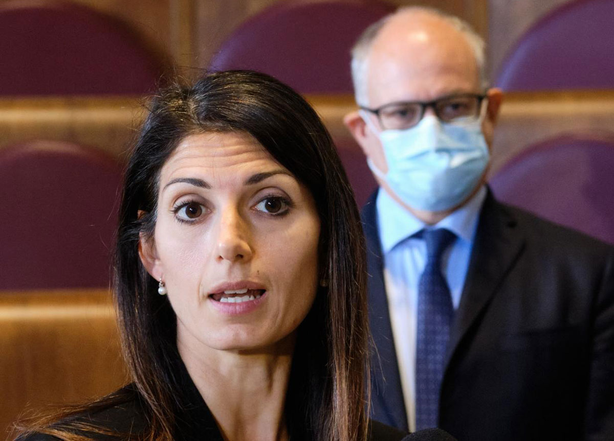 Paragonò la Raggi a Ciancimino, diffamazione: chiesti 4 mesi per Sgarbi Paragonò la Raggi a Ciancimino, diffamazione: chiesti 4 mesi per Sgarbi