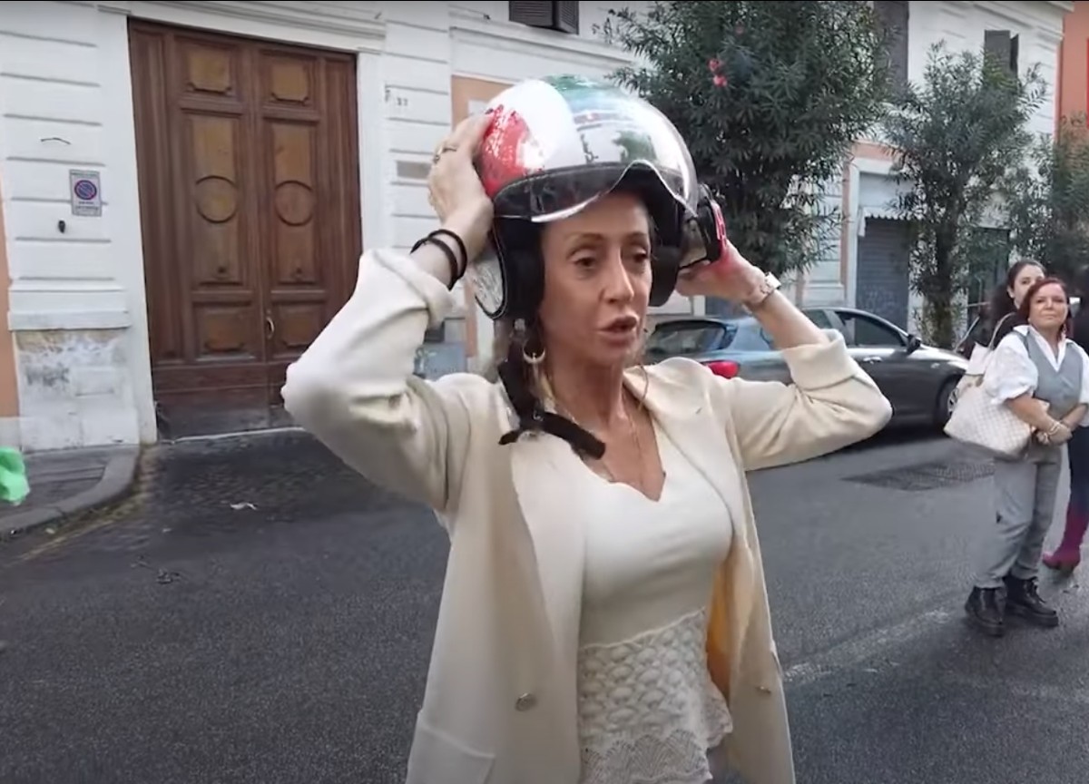 Arianna Meloni batte cassa con i big di FdI. Fino a 50mila euro per le Europee