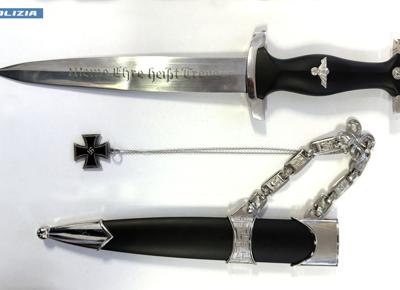 coltello coltello