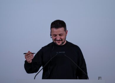 Ucraina, italiani stanchi del “generale”. Zelensky. Meloni ha colto nel segno