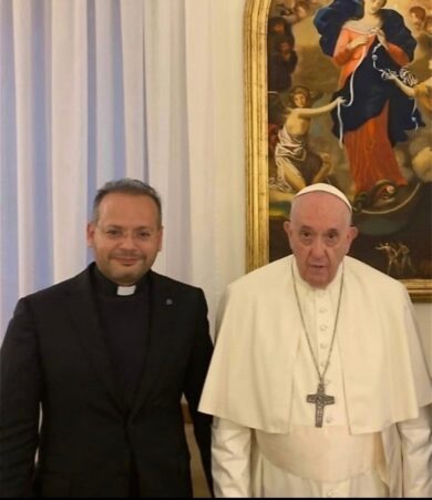 Mons. Yoannis Lahzi Gaid spiega la guerra