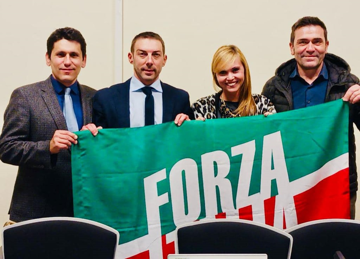 Nuove adesioni in Forza Italia Lombardia: Piani e Rona Nuove adesioni in Forza Italia Lombardia: Piani e Rona