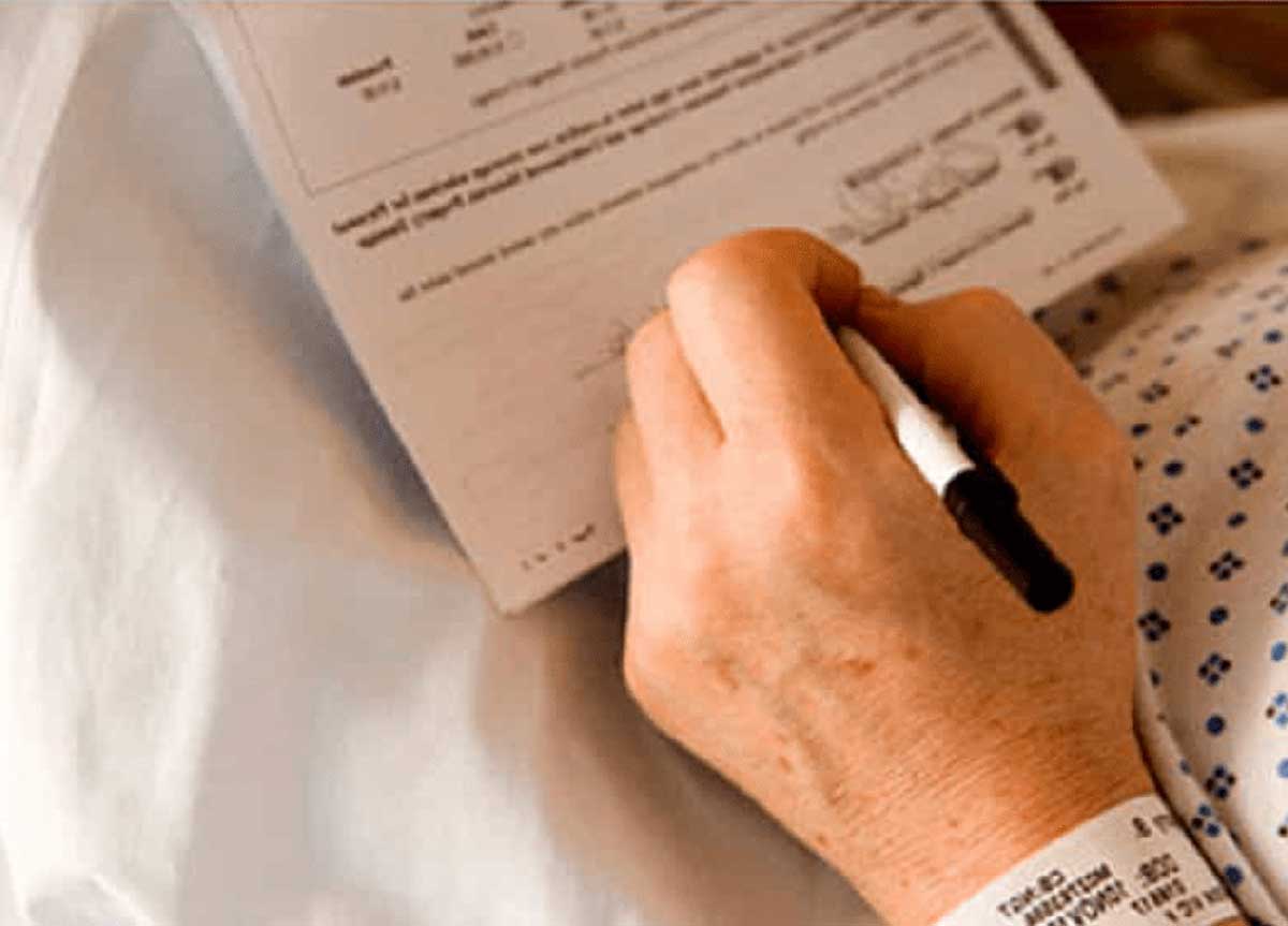 Testamento biologico, il triste primato di Roma: un mese per l’appuntamento Testamento biologico, il triste primato di Roma: un mese per l’appuntamento