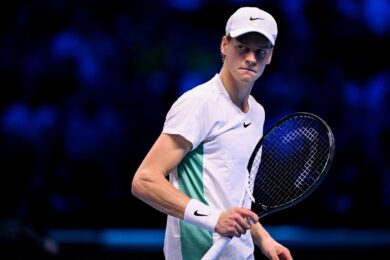 Sinner favoloso: Djokovic ko. Atp Finals, semifinale? Match con Rune decisivo