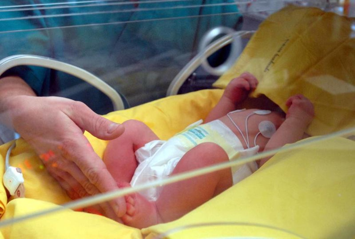 Sanità malata, morto bimbo di 35 giorni. Nove Regioni senza il test neo-natale