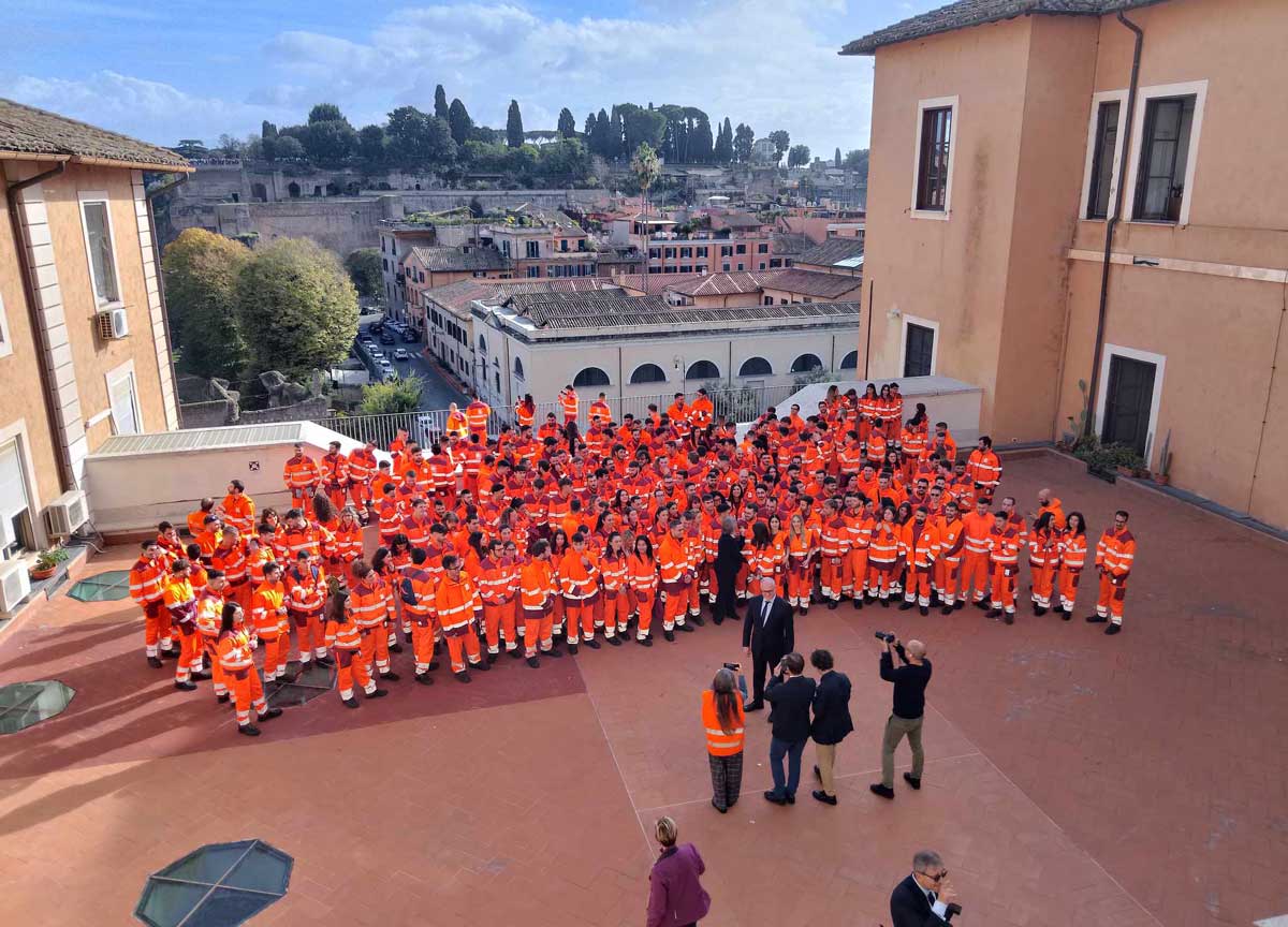 La carica dei nuovi netturbini Ama: parlano inglese e sono hi tech e social