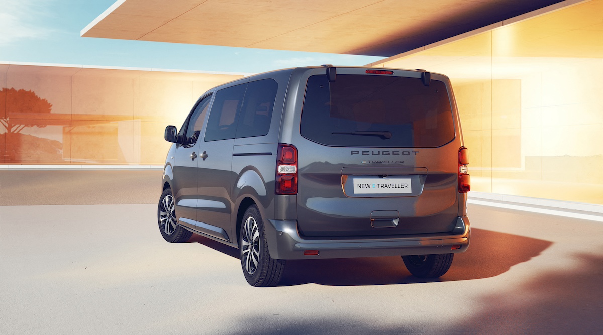 Nuovo Peugeot E-Traveller, il trasporto passeggeri diventa green