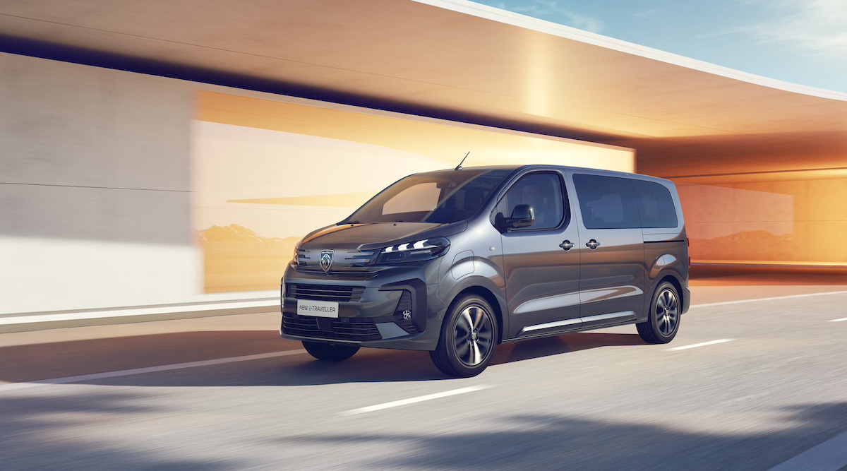 Nuovo Peugeot E-Traveller, il trasporto passeggeri diventa green