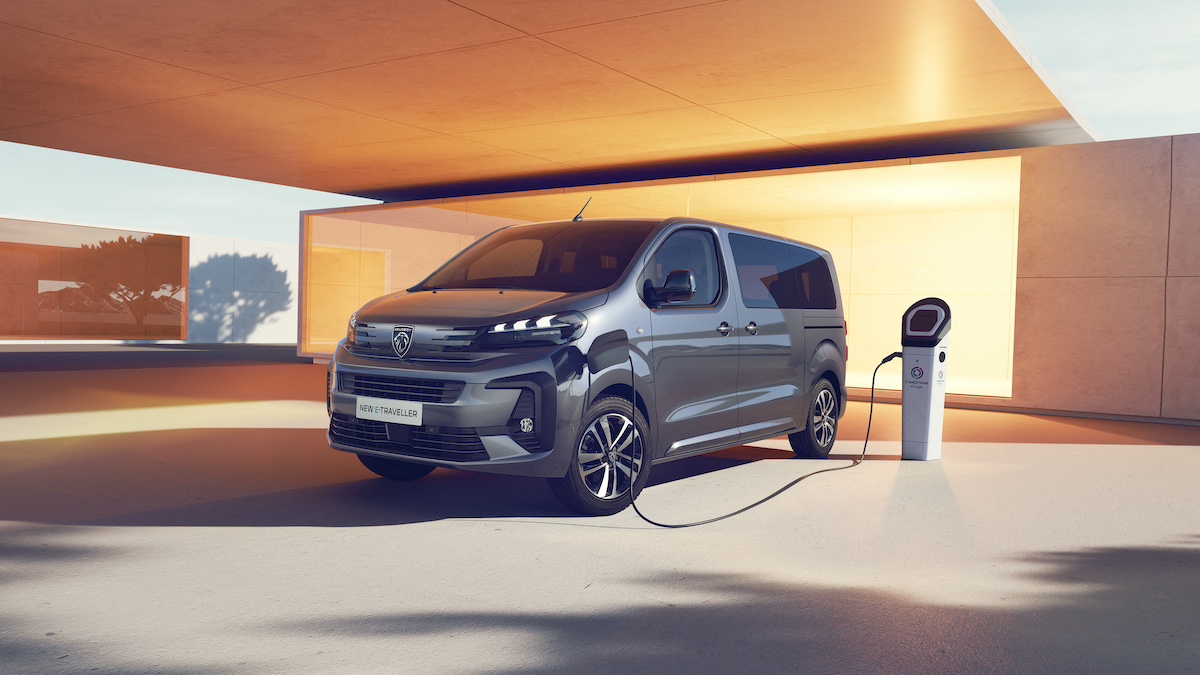 Nuovo Peugeot E-Traveller, il trasporto passeggeri diventa green