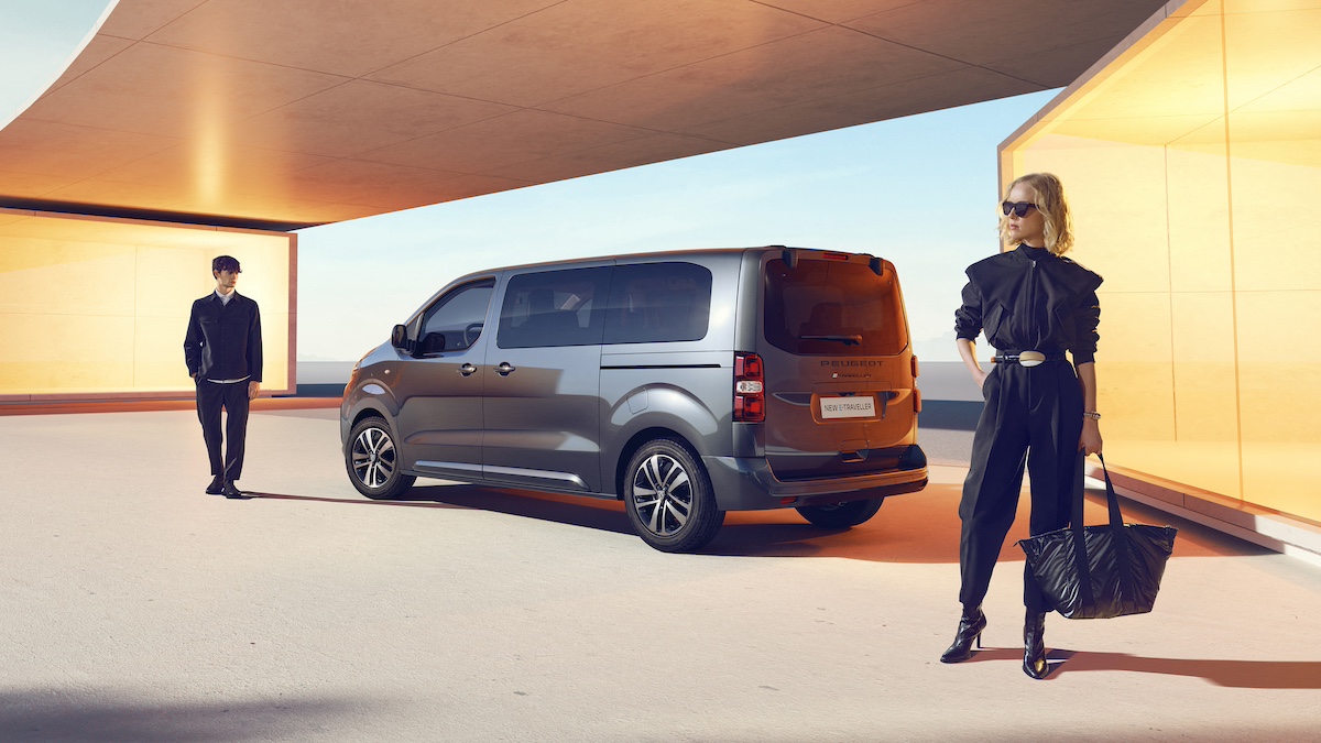 Nuovo Peugeot E-Traveller, il trasporto passeggeri diventa green