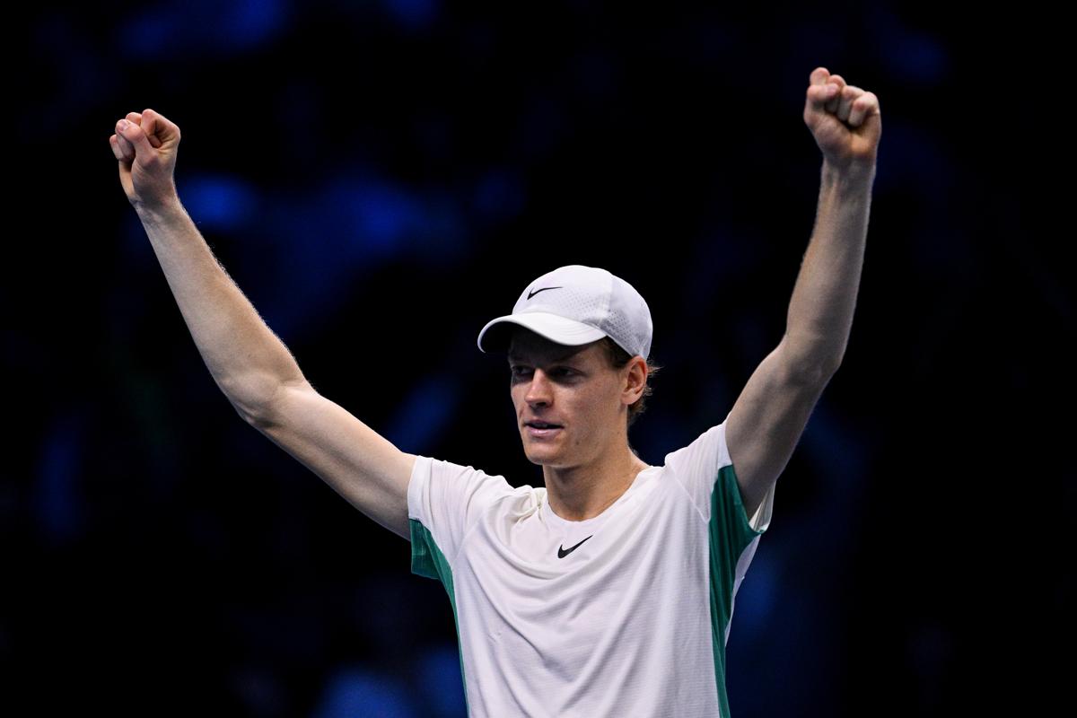 Ascolti tv, Sinner batte Djokovic e fa tremare Checco Zalone. Jannik show