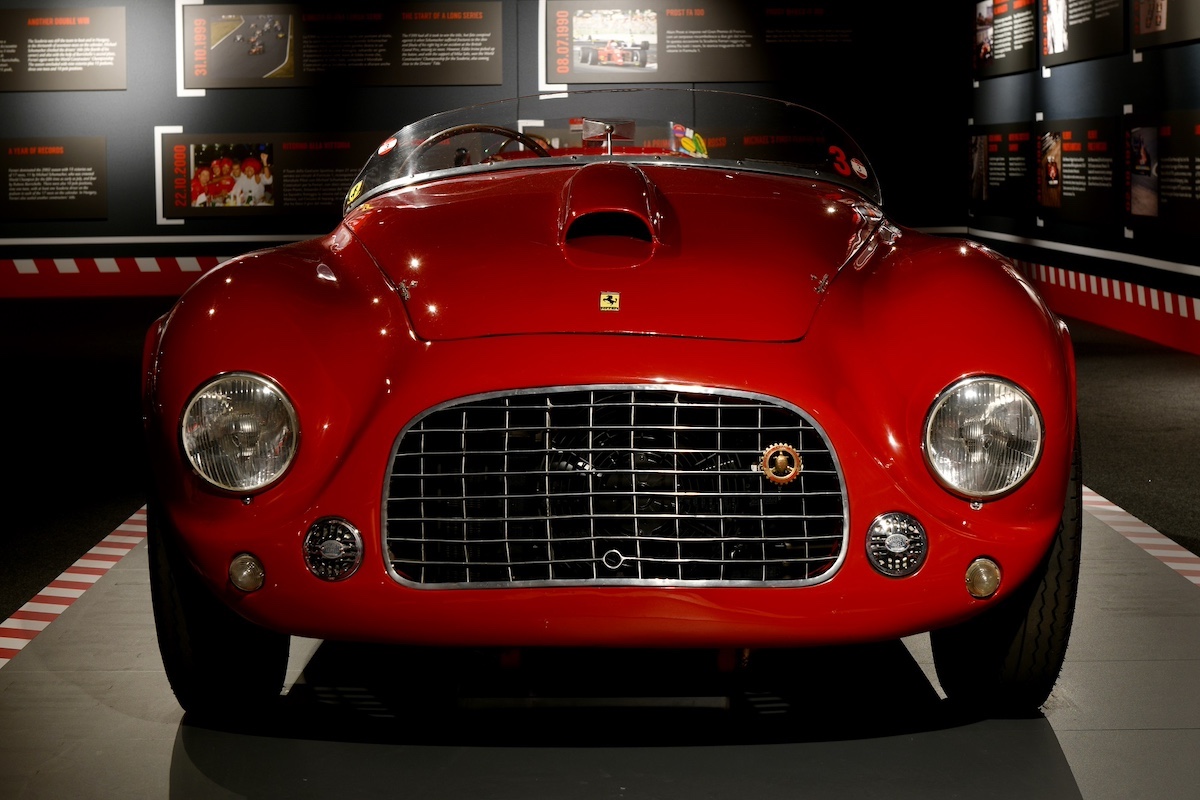 Motori accesi per la tredicesima edizione di Milano Auto Classica Motori accesi per la tredicesima edizione di Milano Auto Classica
