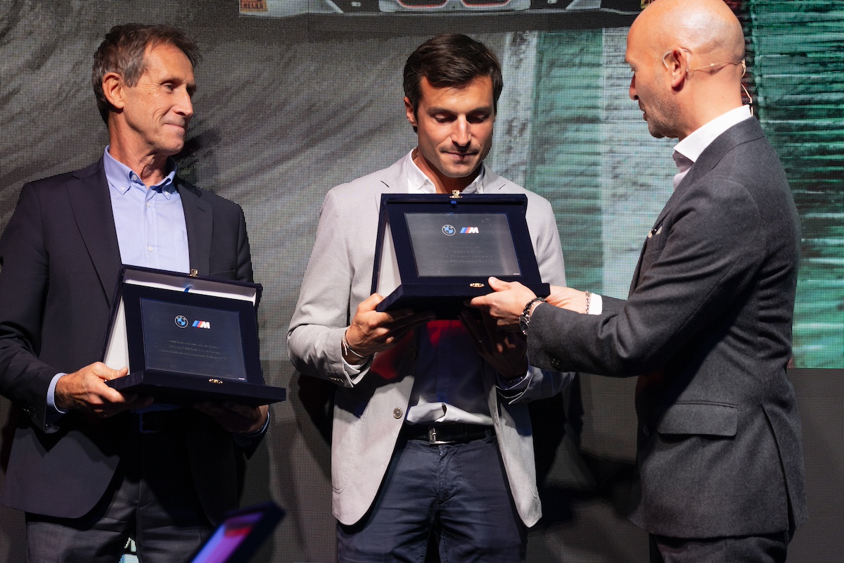 BMW Motorsport debutta nel cuore del “fashion district” di Milano