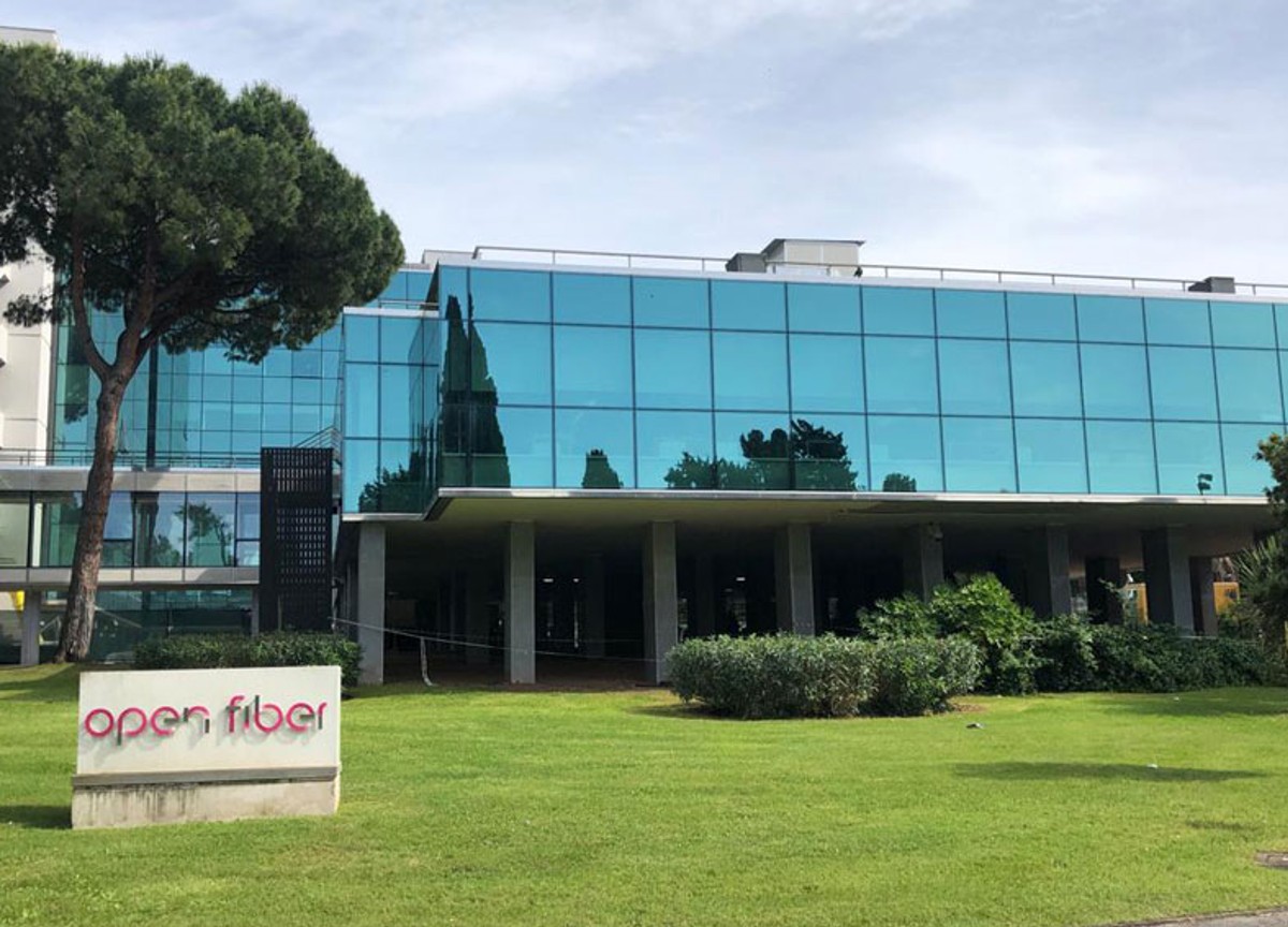 Open Fiber, arrivato nella provincia di Viterbo il “Piano Italia a 1 Giga” Open Fiber, arrivato nella provincia di Viterbo il “Piano Italia a 1 Giga”