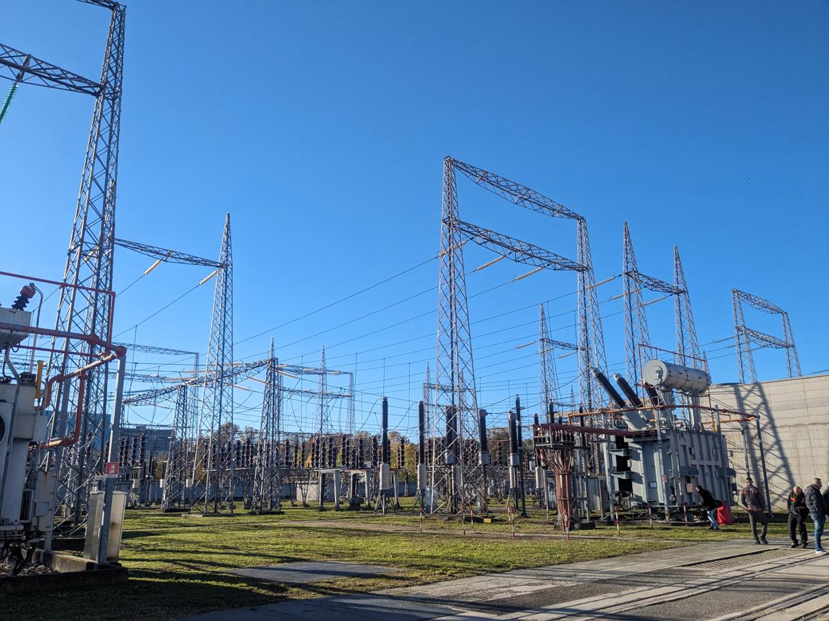 A2A inaugura a Milano la prima cabina interrata. VIDEO