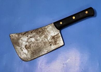 Aggressione con una mannaia fuori da una discoteca di Sesto San Giovanni