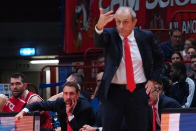 Olimpia Milano travolge la Reyer Venezia: Davon Hall e Shields straripanti